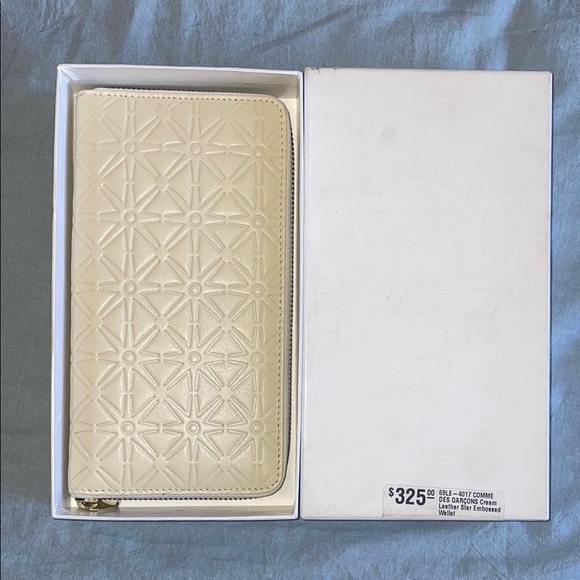 Comme des Garcons Cream Wallet - Picture 3 of 3